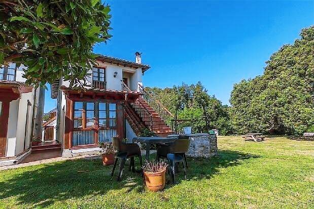 Casa rural Llanes