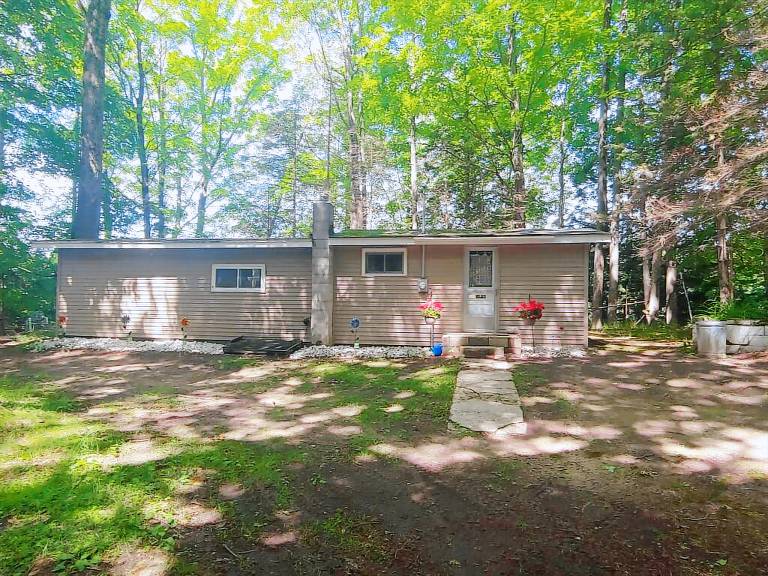 Lodge  Manistee
