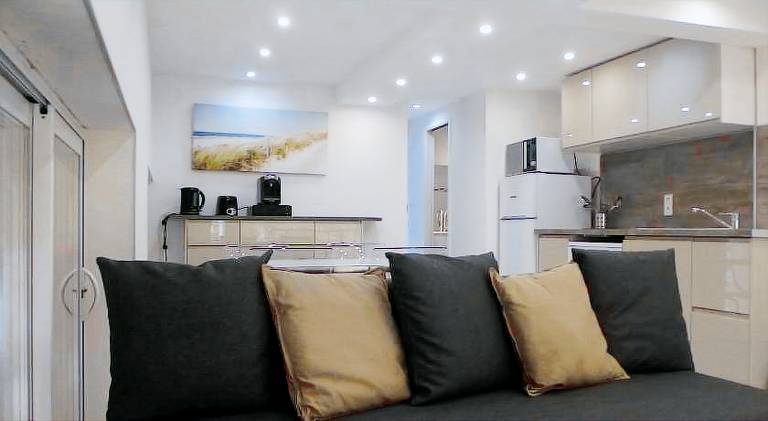 Holiday apartment with 2 rooms for 4 persons — photo 2
