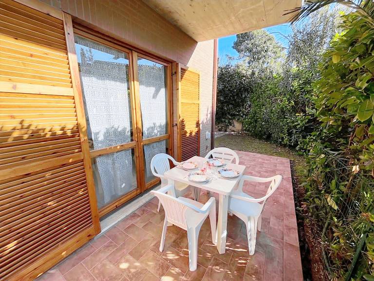 Children-friendly apartment with yard | Beach nearby | Pets are welcome — photo 2