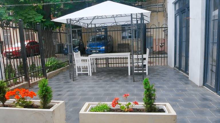 Bed & Breakfast  Centre