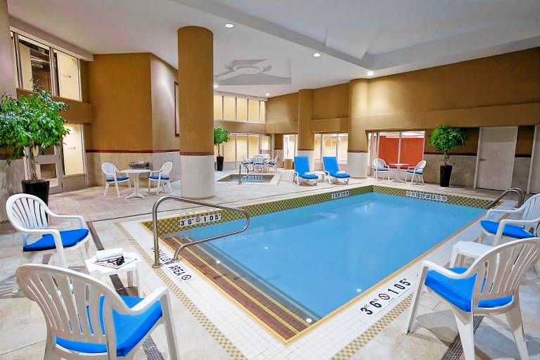Hilton Garden Inn Toronto Airport — photo 5