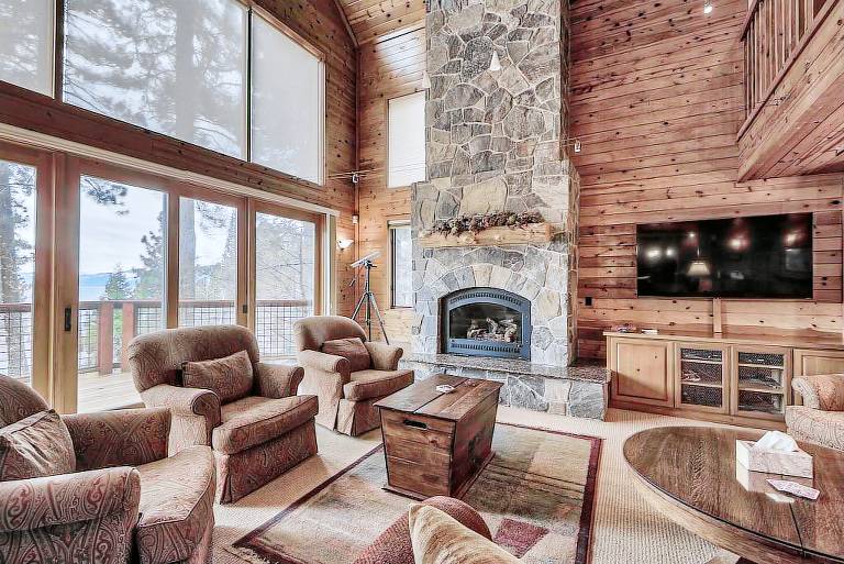 House  Tahoe City