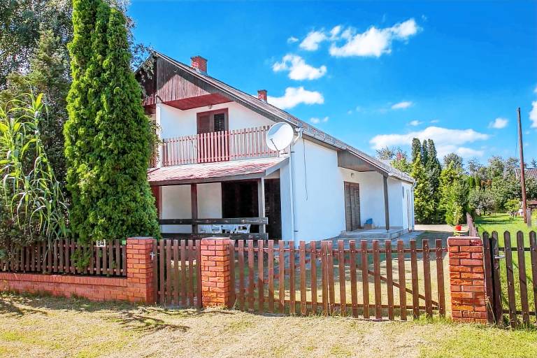 Casa Balatonmáriafürdő