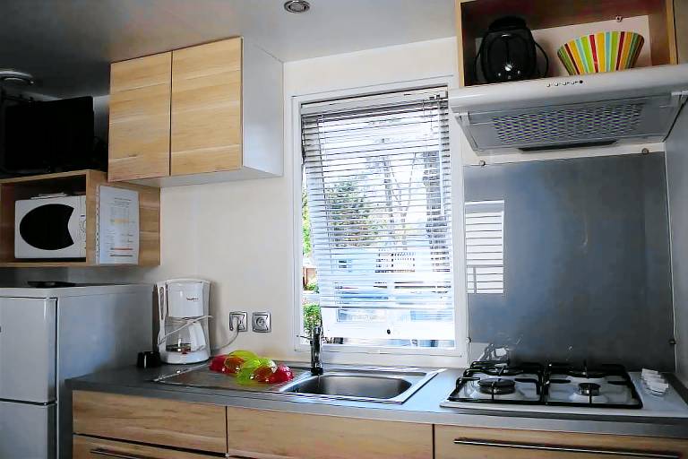 Domaine du Pont Mahé - Mobile Home pêcheur Confort 20m² 4 pers (2 bedrooms) with covered terrace 4 people — photo 3