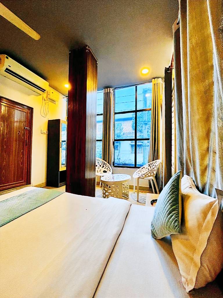 Hotel Aditya Palace Guwahati