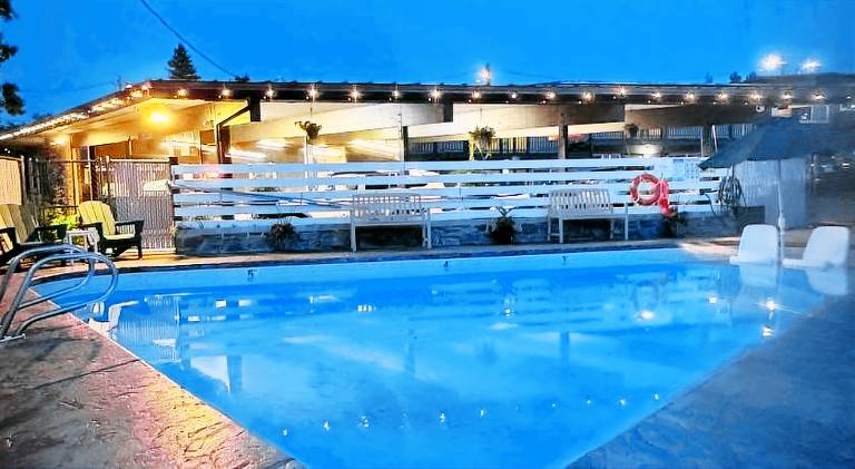 Timbers INN and Suites — photo 2
