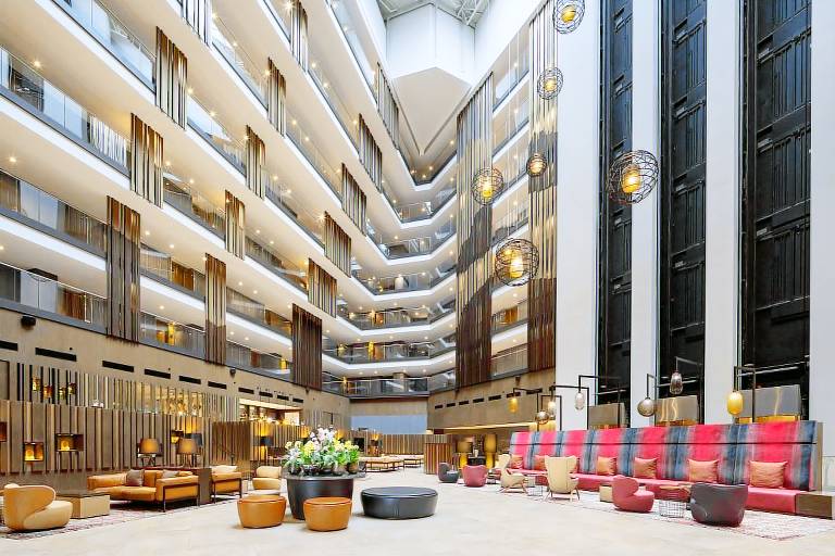 Sheraton Grand Tbilisi Metechi Palace — photo 5