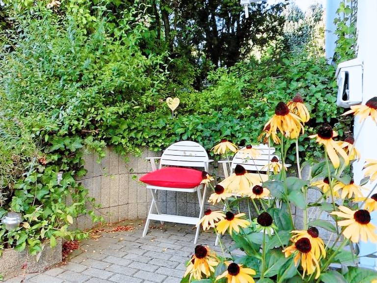 Holiday apartment with patio, BBQ & yard | Nature view — photo 3