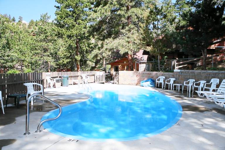 Chalet Estes Park