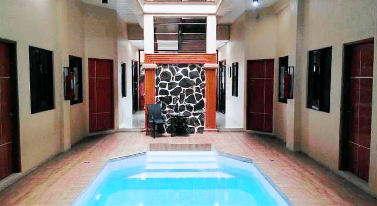 Janus Luxury Suites — photo 3
