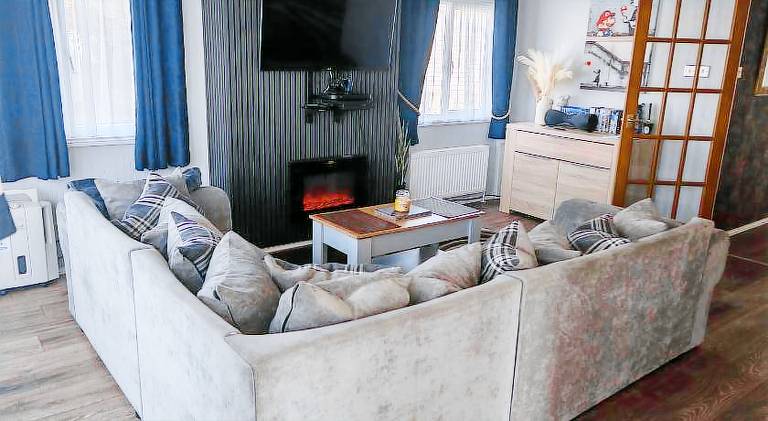 Dog Friendly 8 Berth Lodge, 600 Yard's From The Beach In Hunstanton in Hunstanton