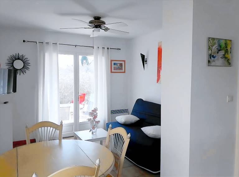 Charming Mazet in Secure Residence with Pool near Alpilles and Town Center — photo 4