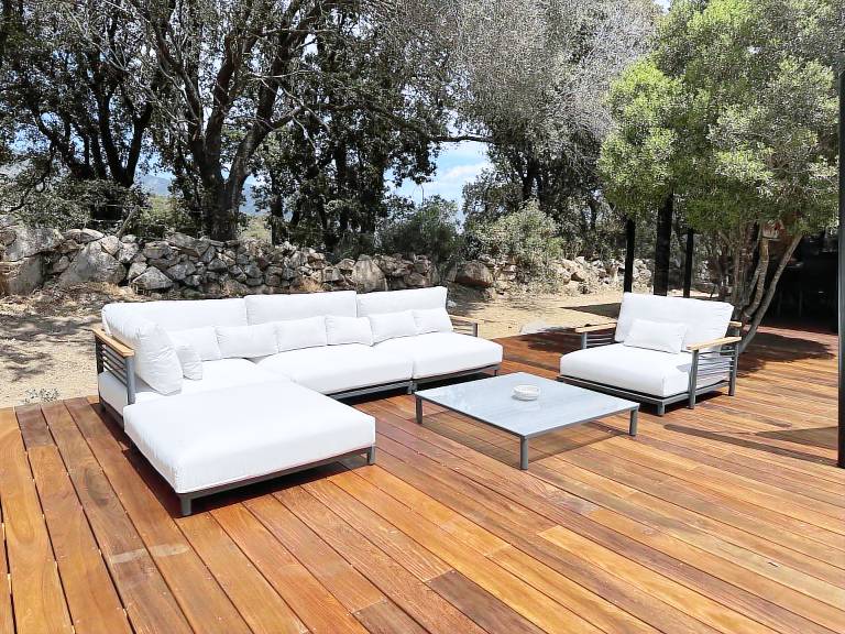 Children-friendly big villa with garden, terrace & private pool | Mountain view | Pets allowed — photo 4