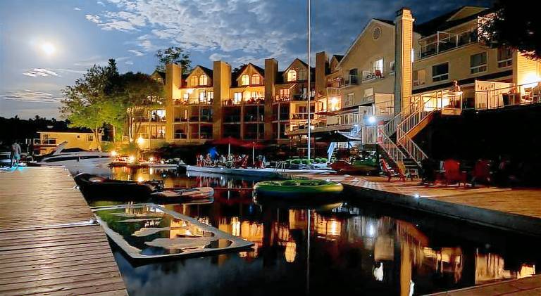 Muskoka Lakes Hotel and Resorts