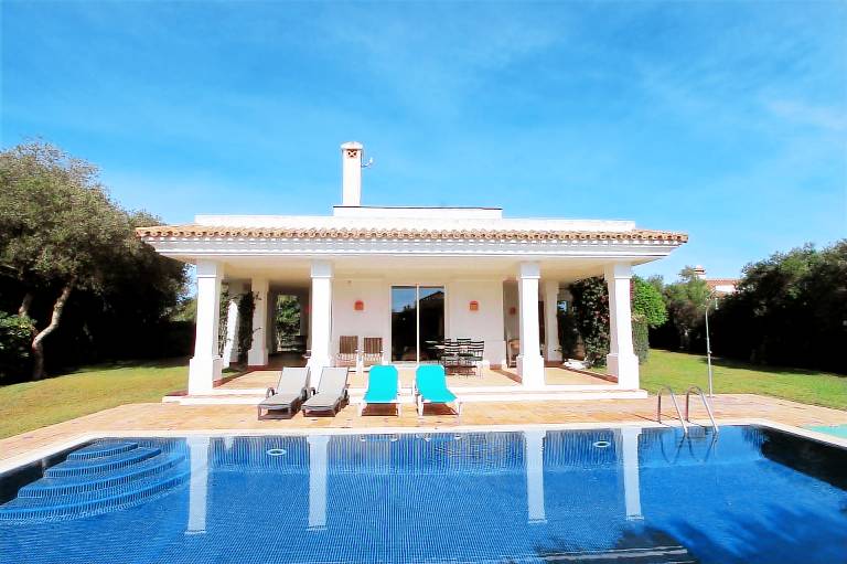 Villa  Benalup-Casas Viejas