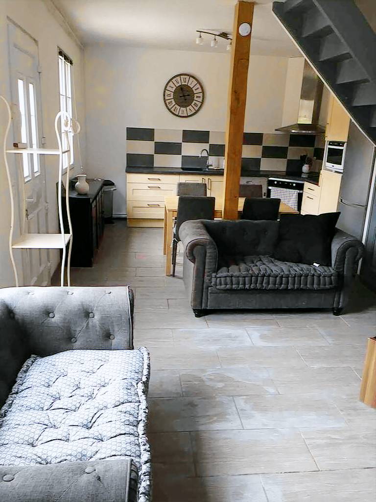 Welcoming House in Bléré with Fireplace and Terrace — photo 3