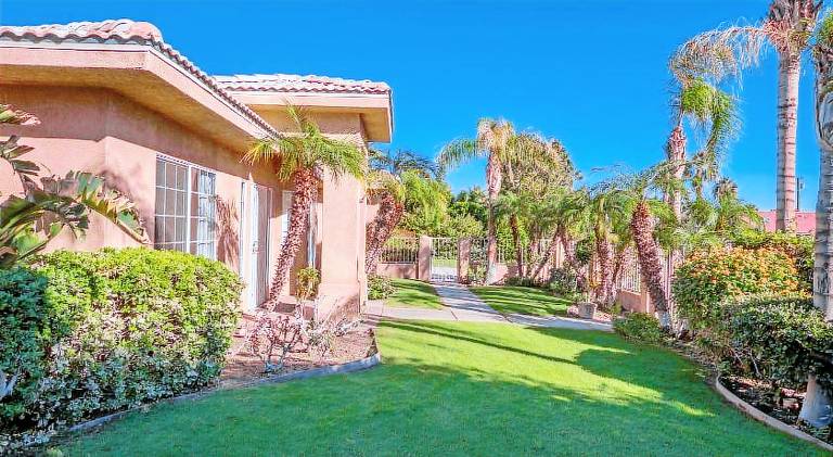 Fully equipped charming house with garden, private pool & patio | Good for workation | Pets allowed — photo 4