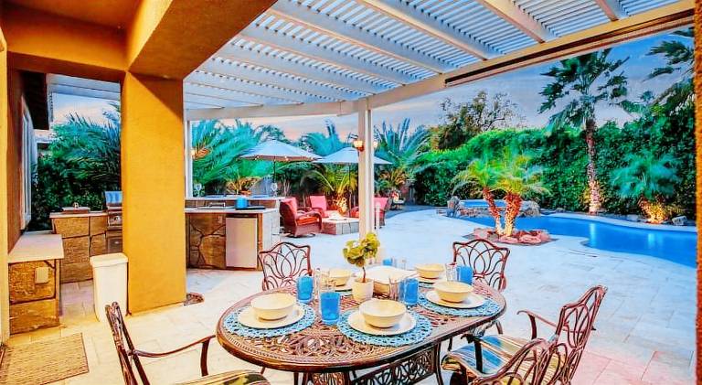 House with pool & jacuzzi | Pets allowed — photo 4