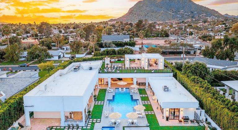 Old Town Scottsdale Luxury Villa - Heated Pool, Spa, Rooftop Deck, Sauna, Speakeasy in Scottsdale, AZ