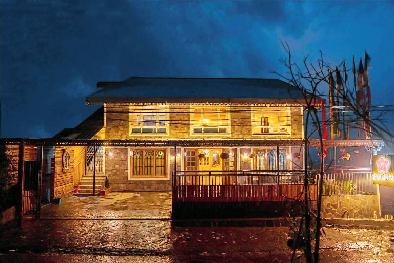 Etho Metho Gangtok in Gangtok