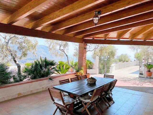House with patio, yard & barbeque | Panoramic view — photo 5