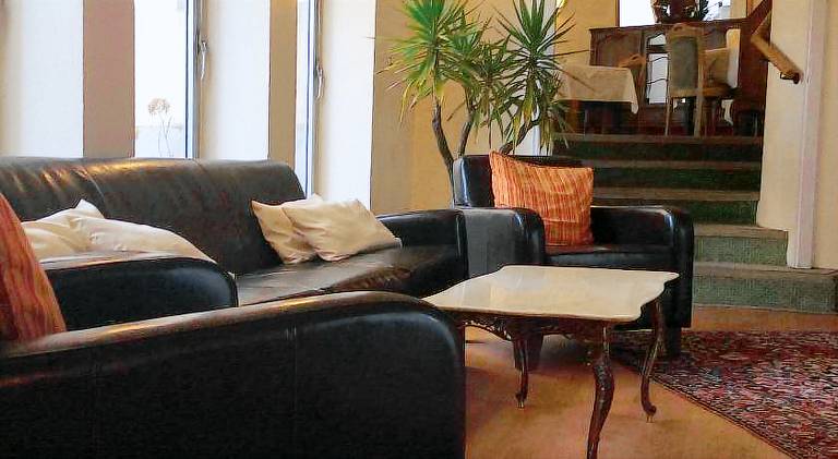 Schloss Hotel GbR in Hilden