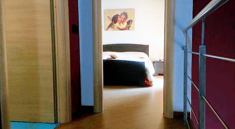 Apartment with terrace — photo 4