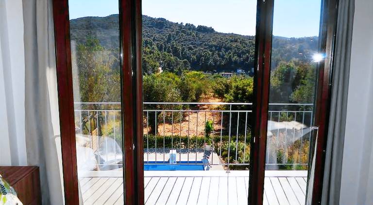 Villa with pool — photo 3