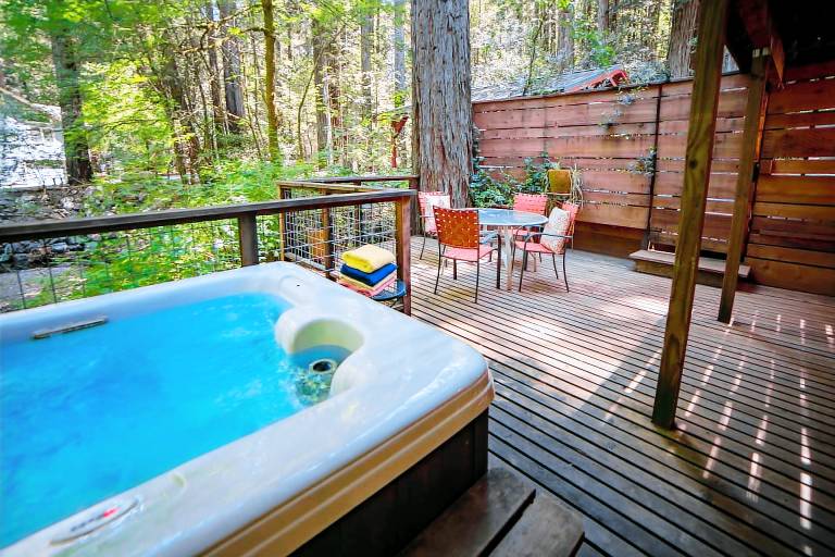 House Guerneville