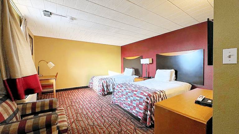 Motel  Reisterstown Station