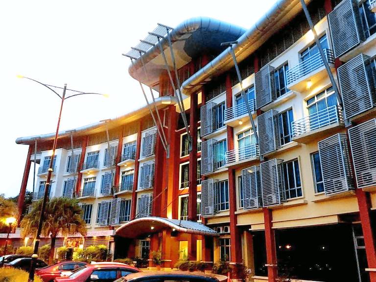 Pension Kampung Datuk Keramat