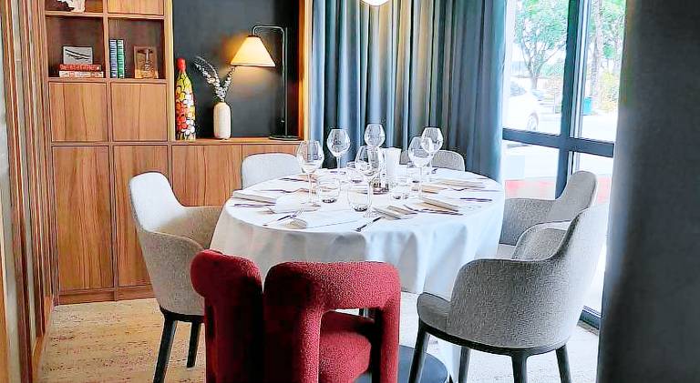 Logis Hotel Relais Saint Jacques - Chateauroux — photo 5
