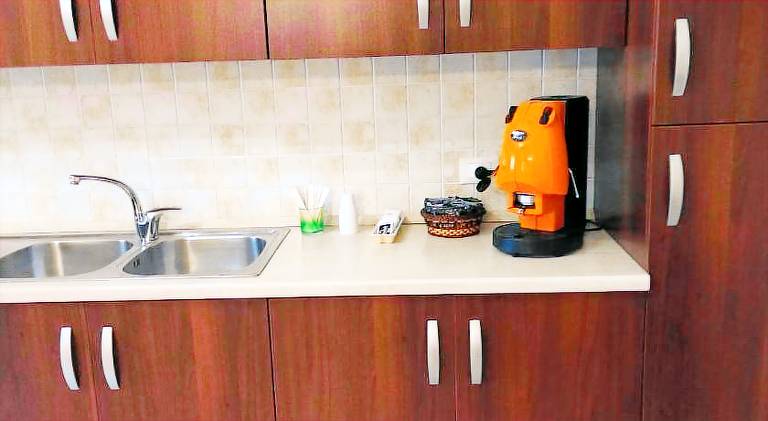 THE BEST ROOMS & APARTMENTS - Parcheggia gratis sotto casa ed entra - — photo 4