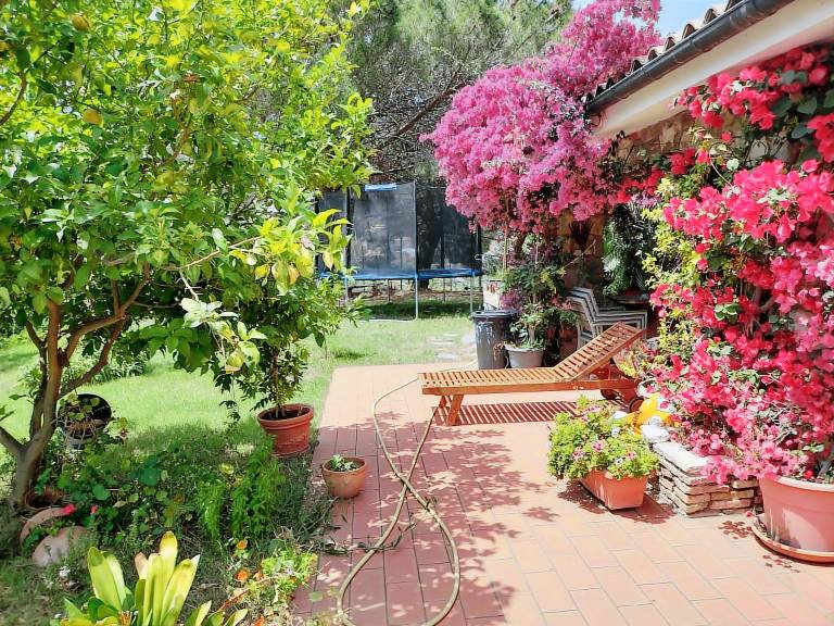 80 m&sup2; Ferienhaus