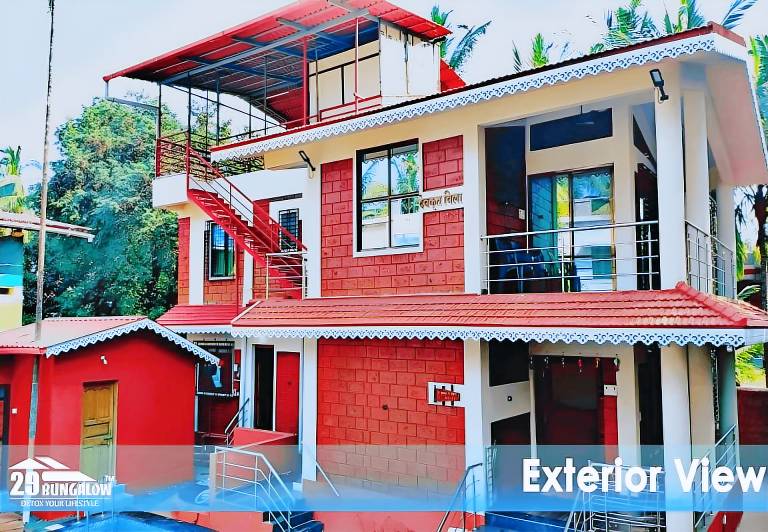 Villa with pool in Alibag