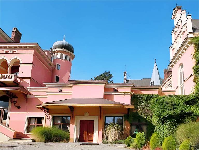 Apartament z hotelowymi udogodnieniami  Nowa Ruda