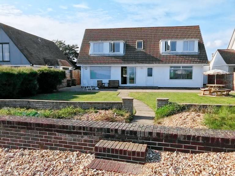 House Pagham