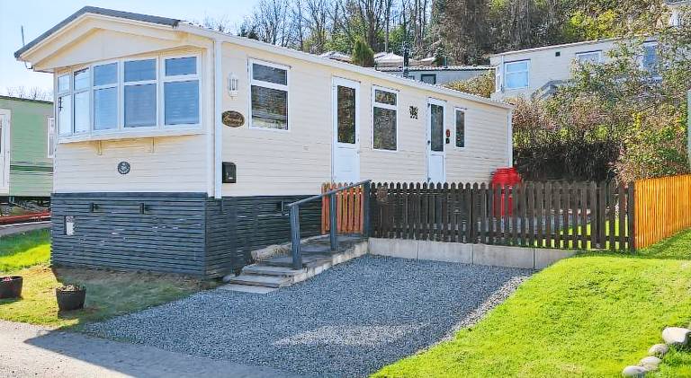 Wonderful 2 bedroom mobile home in Aberystwyth