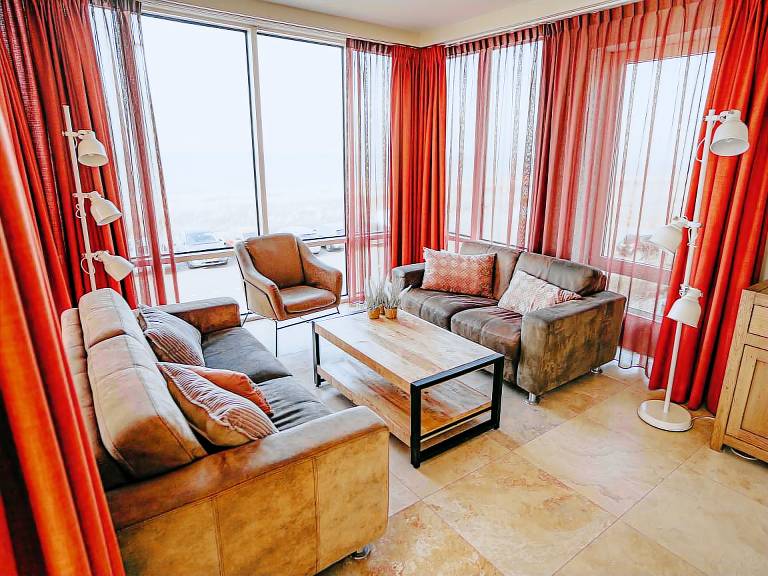 Fully equipped holiday apartment with yard | Sea view | Next to the beach | Suitable for remote work | Dogs allowed — photo 2