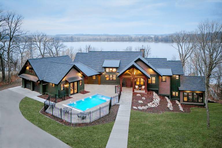 Cabin Vergas