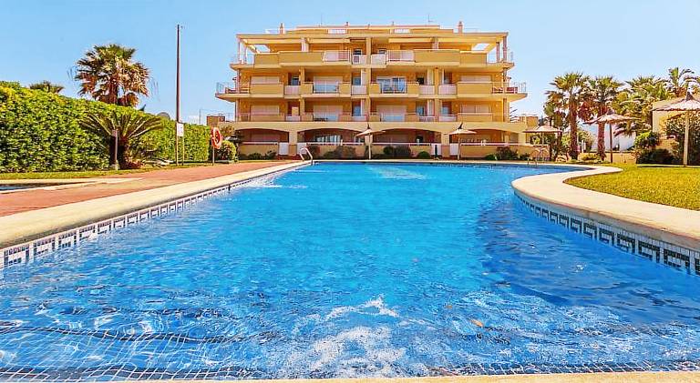 Beautiful apartment with pool | Next to the beach | Pets allowed in Denia