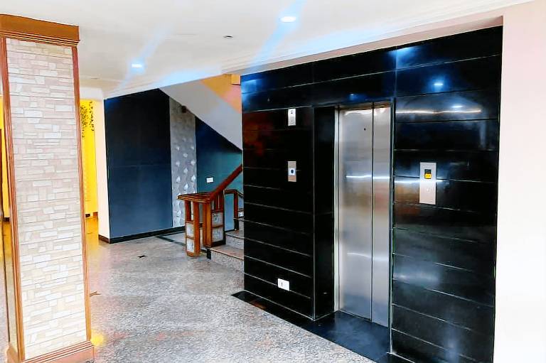Hotel Avkaash