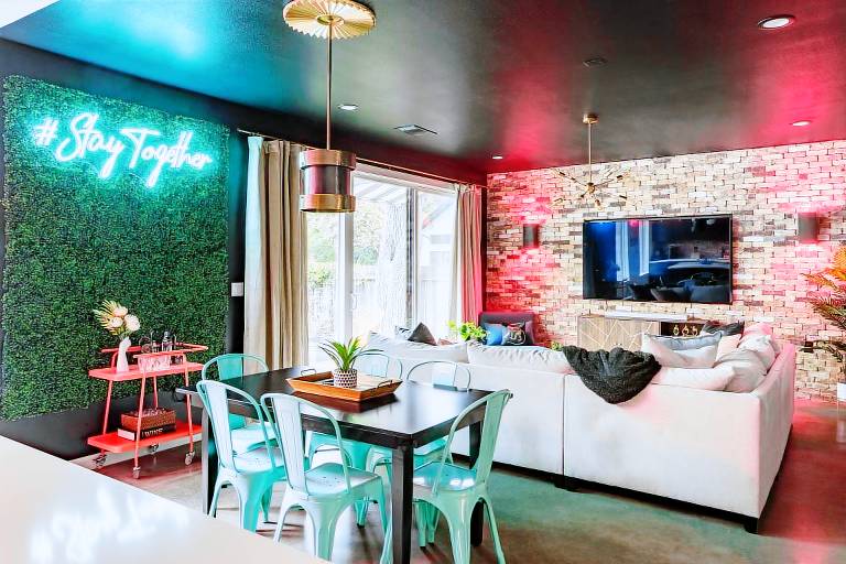 Child-friendly house with BBQ, private pool & jacuzzi | Pets are welcome — photo 3