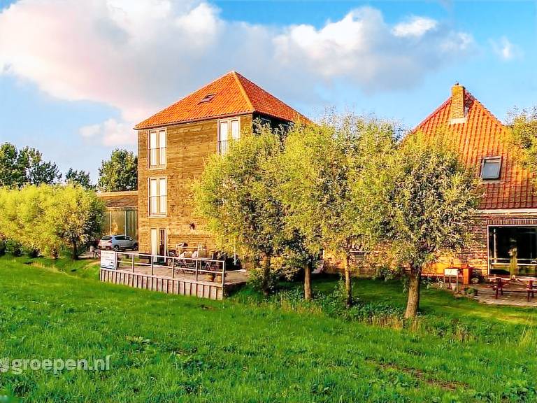 MND 871 Hoeve Meerzicht