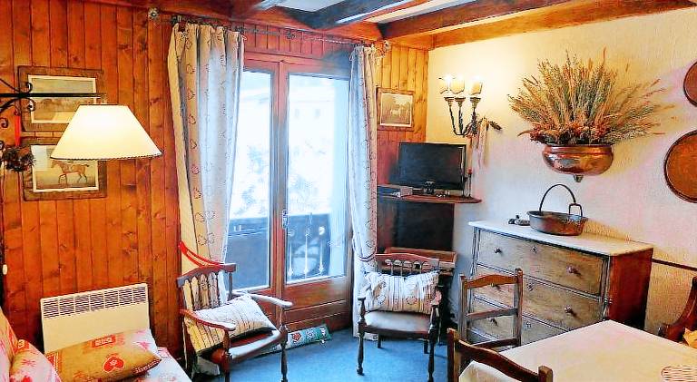 Rental apartment with 2 rooms for 6 persons — photo 2