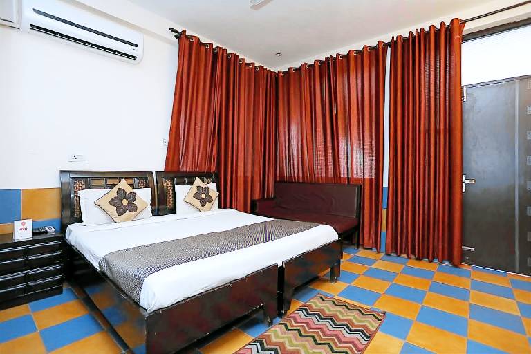 Hotel O by OYO Grand Empire Expressway