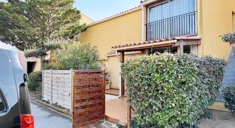 Apartment with 1 room for 4 persons in Narbonne