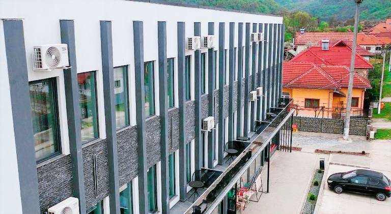 Serviced apartment  Tismana