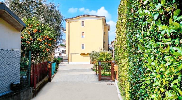 Holiday apartment with 2 rooms for 6 persons — photo 3